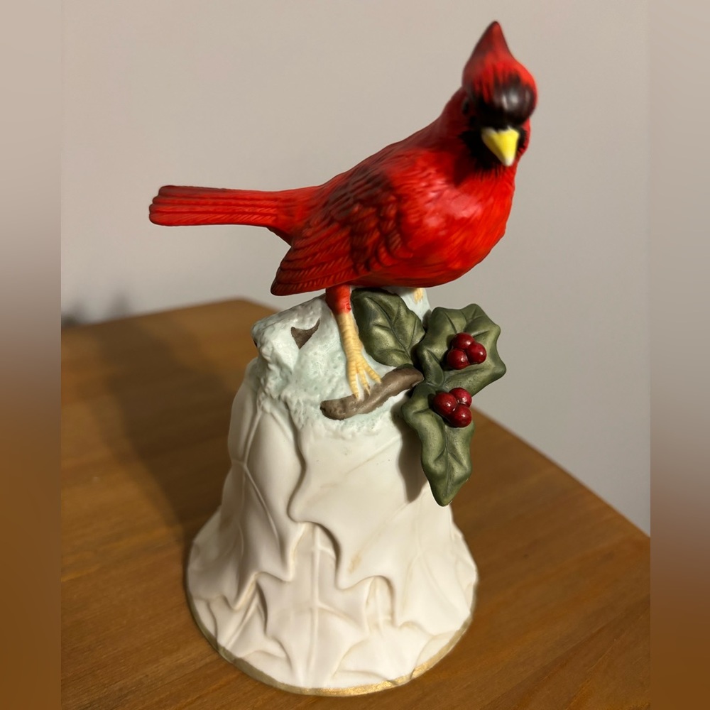 Vintage Avon Ceramic Cardinal